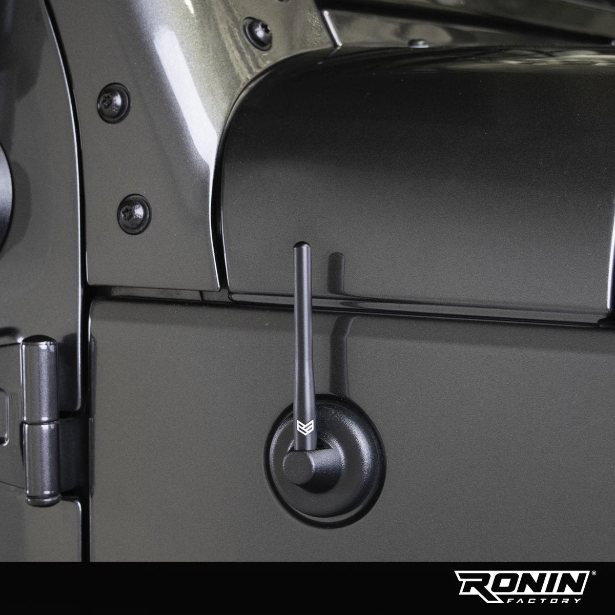 JEEP TUFFLOCK SHORT ANTENNA 4 INCH